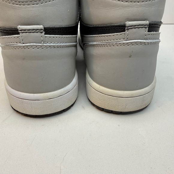 Nike Air Jordan 1 Retro High OG Shadow 2.0 Size 8 Men\'s Sneaker Shoes Black Grey